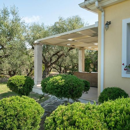 Nina Residence Plános Екстериор снимка