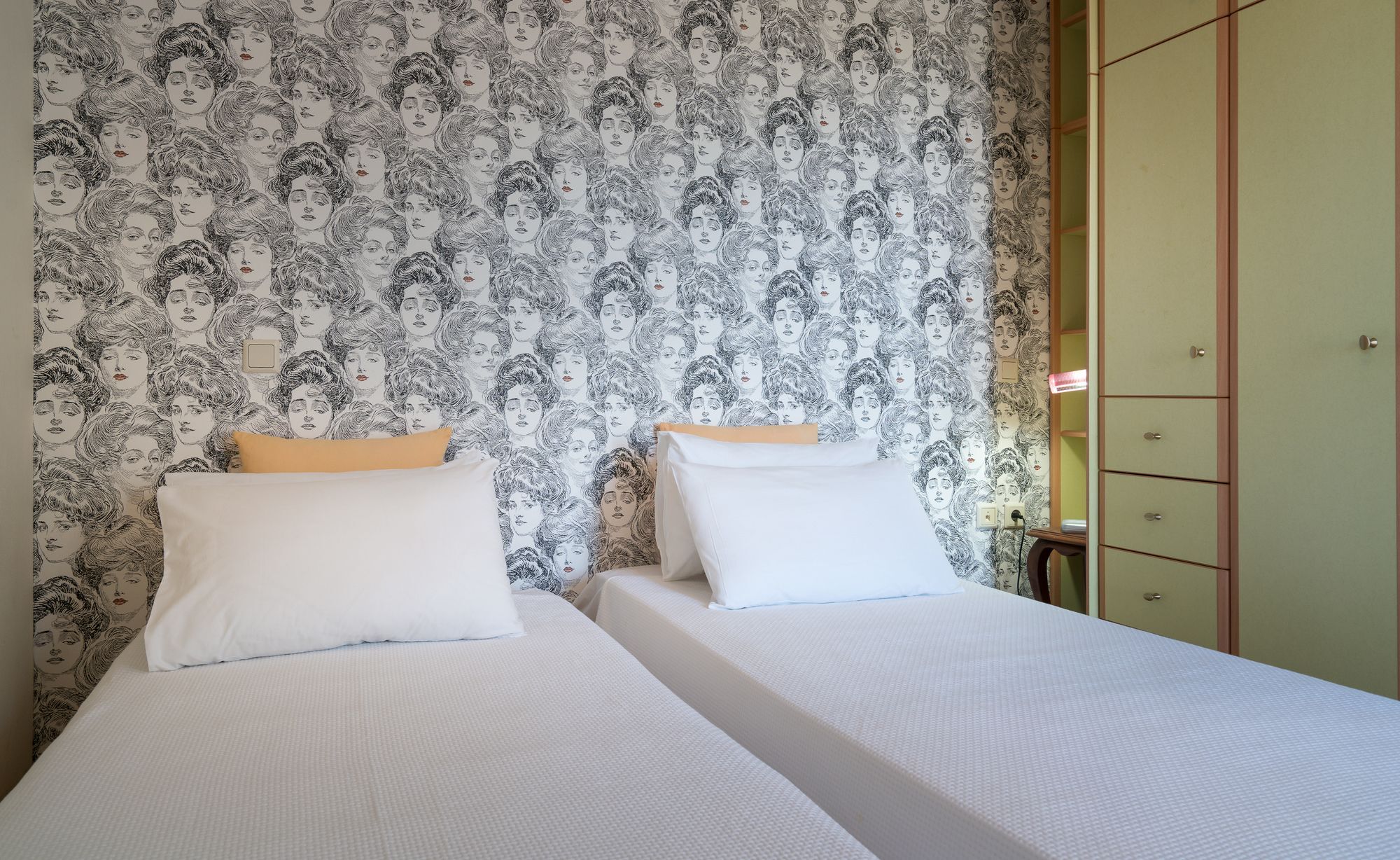 Nina Residence Plános Екстериор снимка